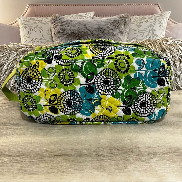 VERA BRADLEY Limes Up 2012 Weekender Trolly Bag Lightweight Yellow Green Floral - Picture 10 of 13